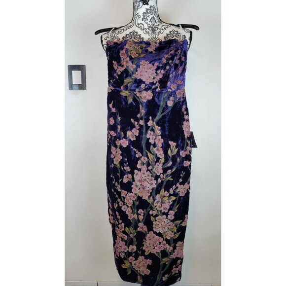 Lulus Make Dress Navy Blue Velvet Floral Strapless Midi Dress Size Small - Picture 3 of 13